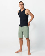 HyperFire No Sleeve 1mm Wetsuit Vest - Black