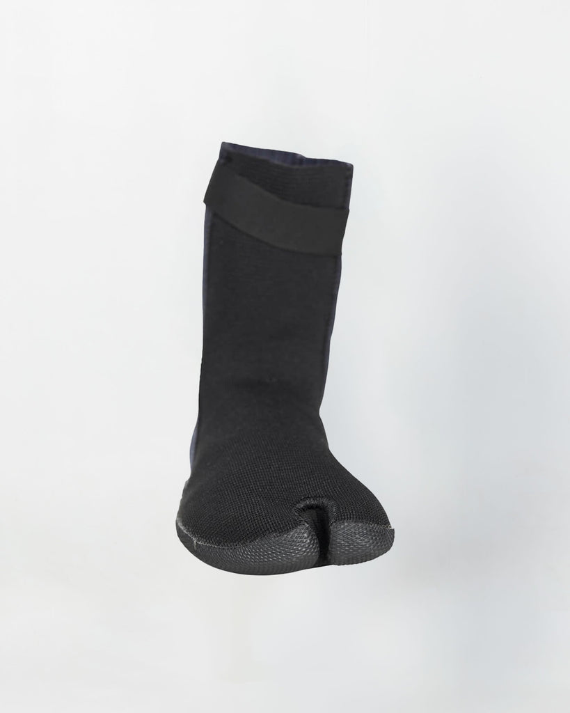 3mm Infiniti Split Toe Wetsuit Boots - XCEL Wetsuits UK