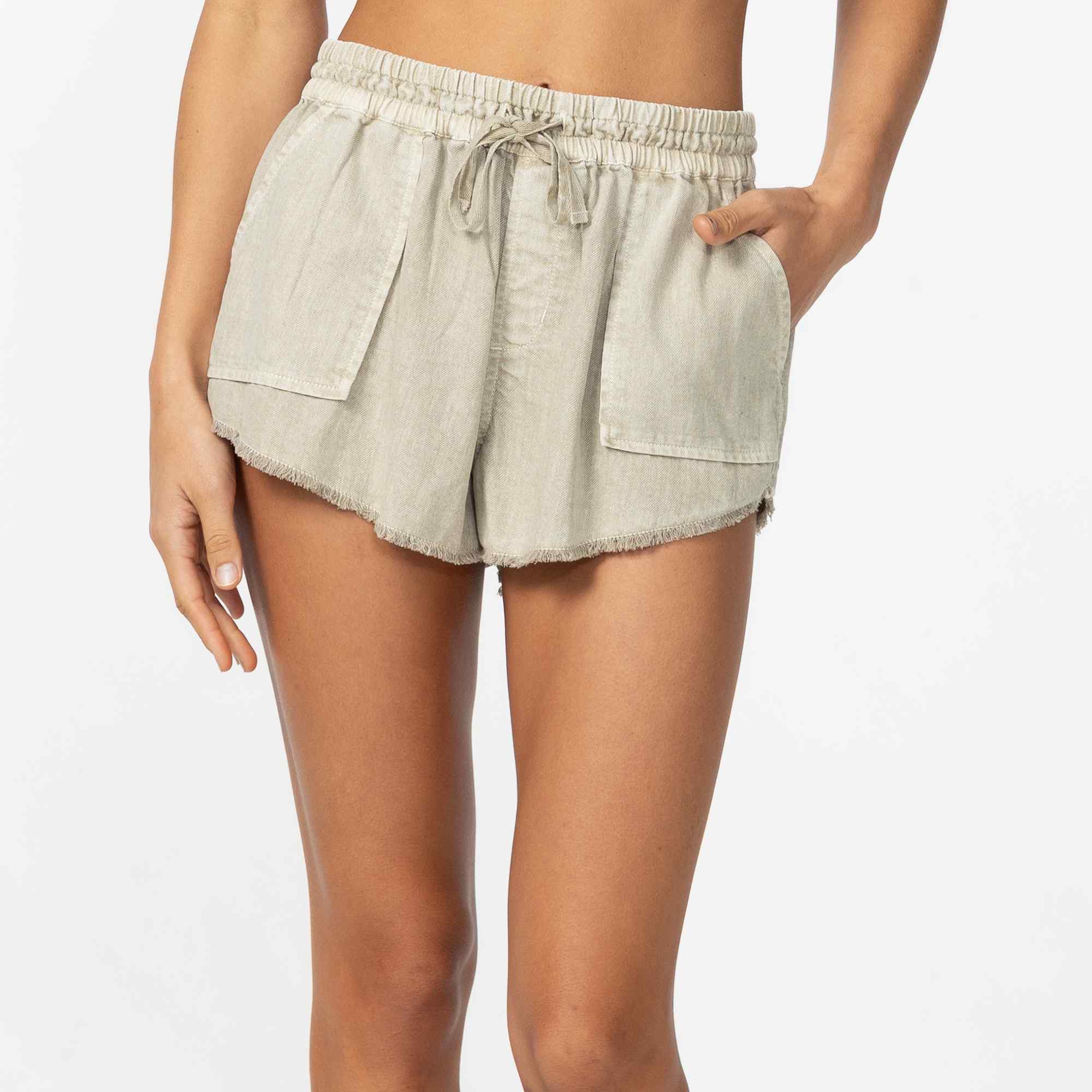 Sevie Short - Simply Taupe