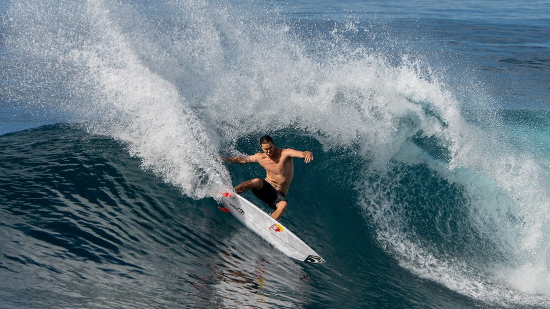 High-performance surfing with Jordy