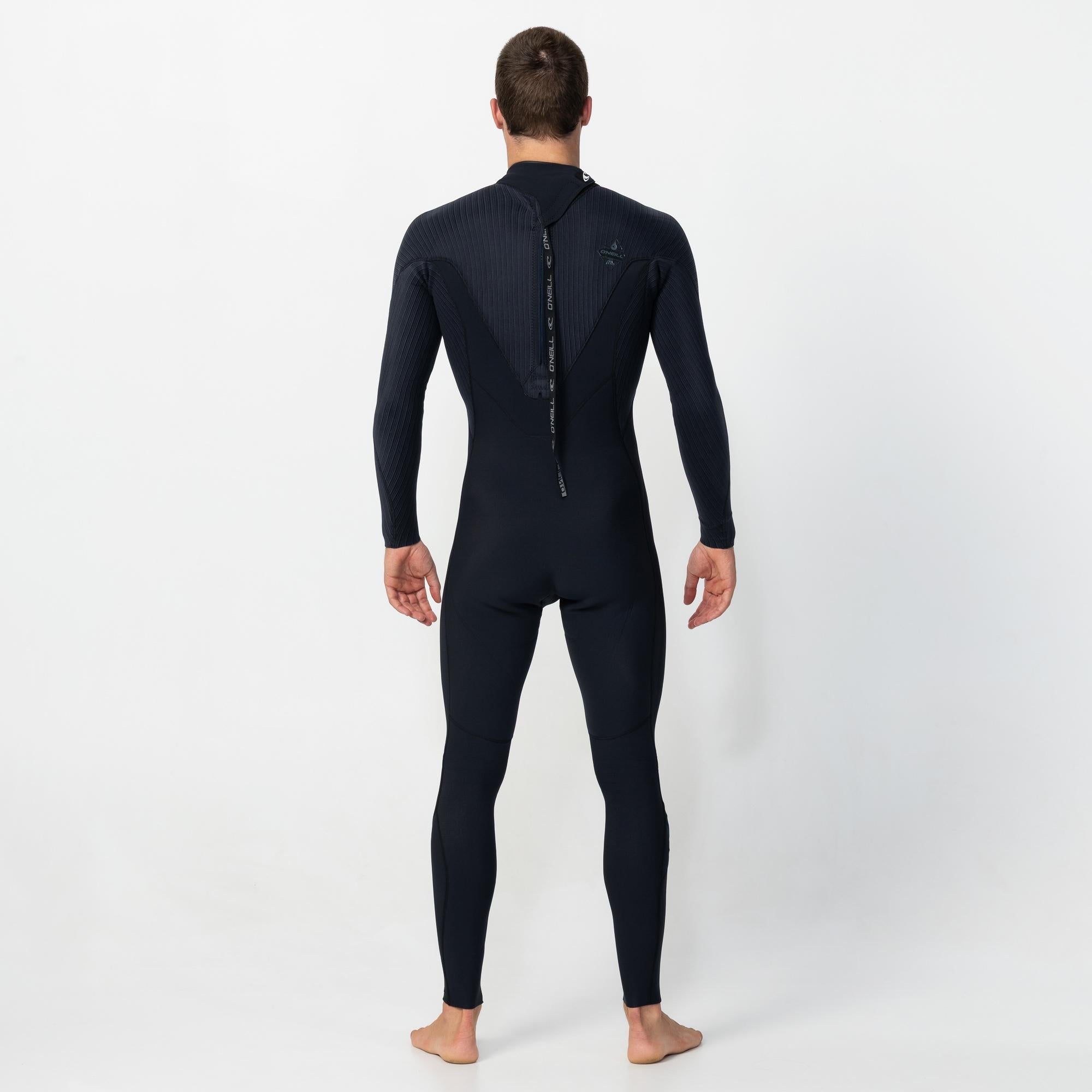 hyperfreak-32-steamer-back-zip