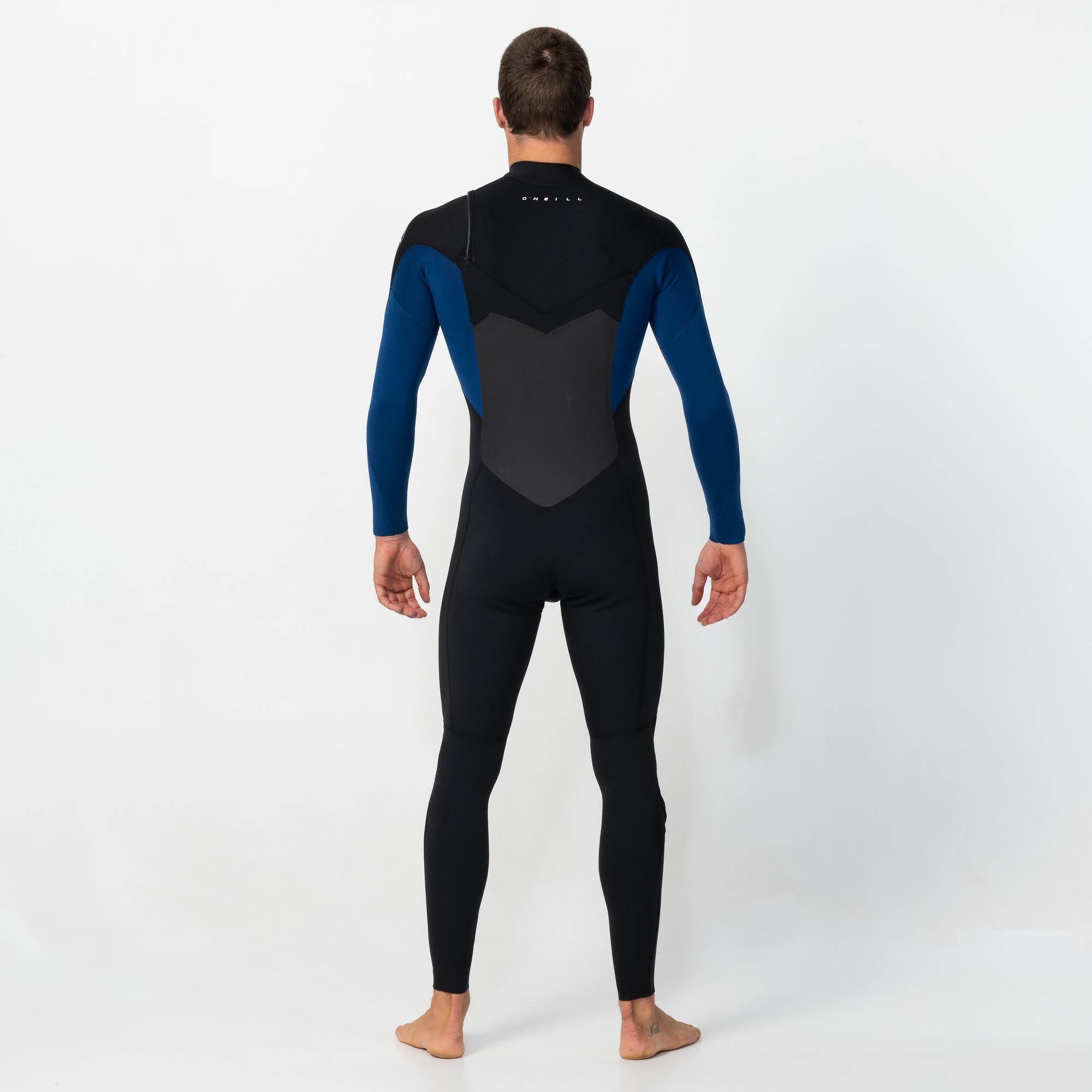 Buy Men's Defender 3/2mm Steamer Chest Zip Online | O'Neill