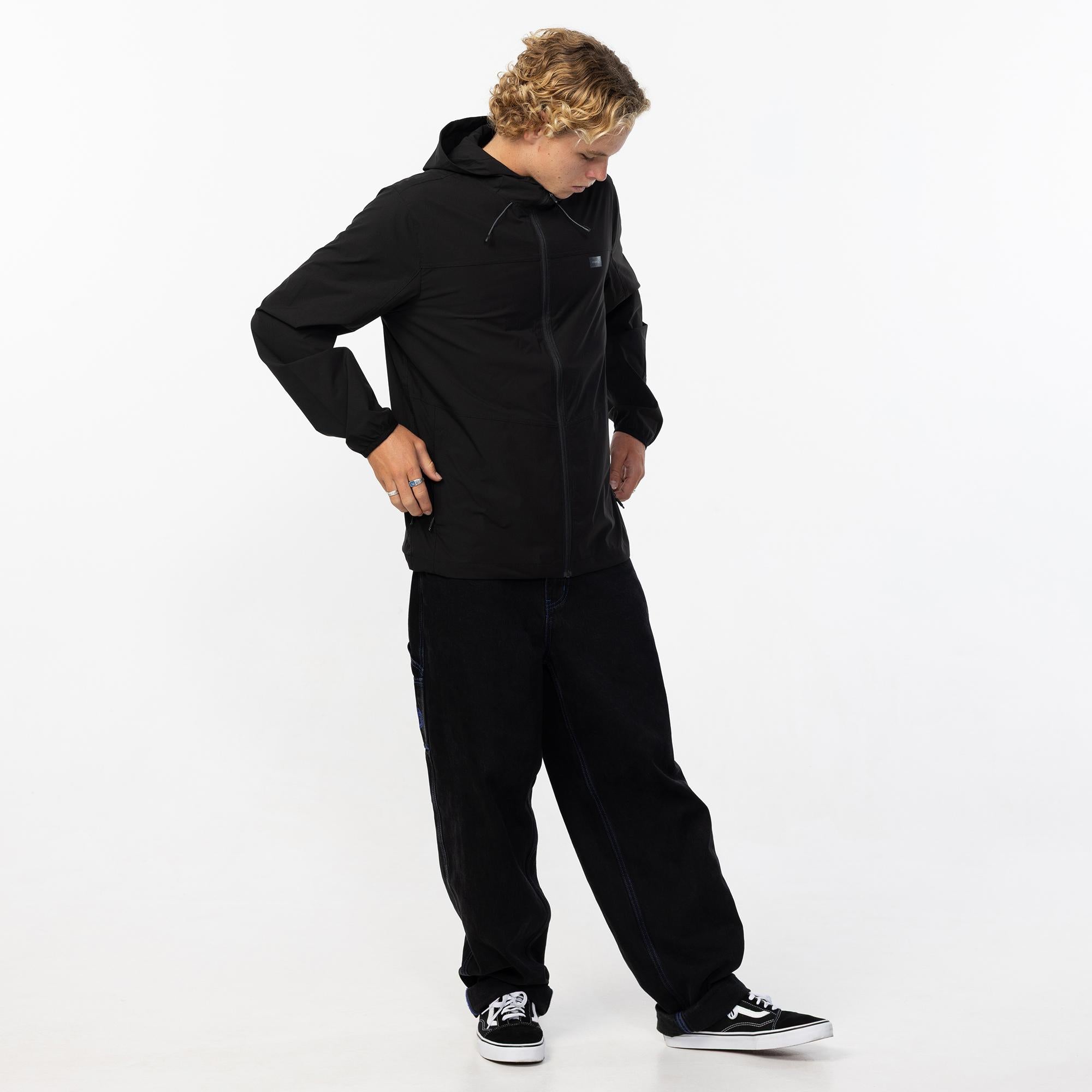 Men's TRVLR Windbreaker Stretch Jacket - Black