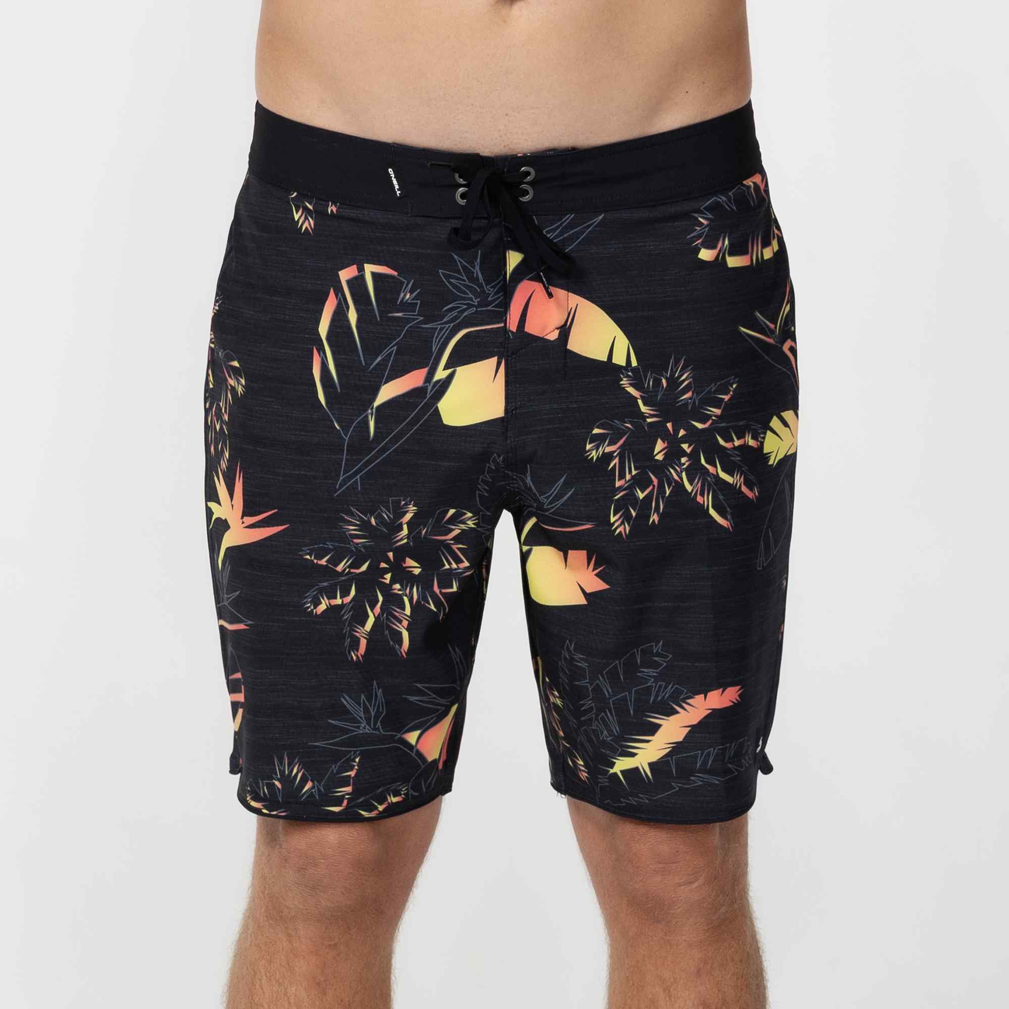 Mystro Scallop 19" Boardshort - Black