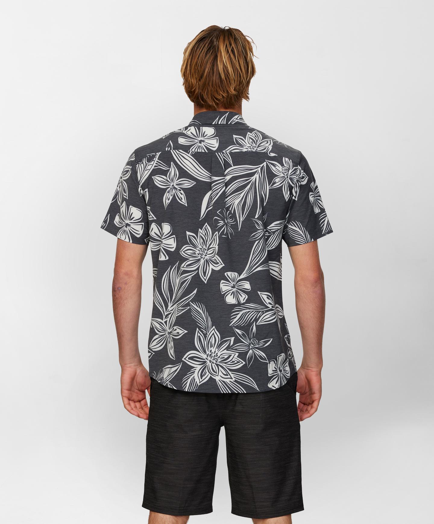 UPF Traverse SS Shirt - Black