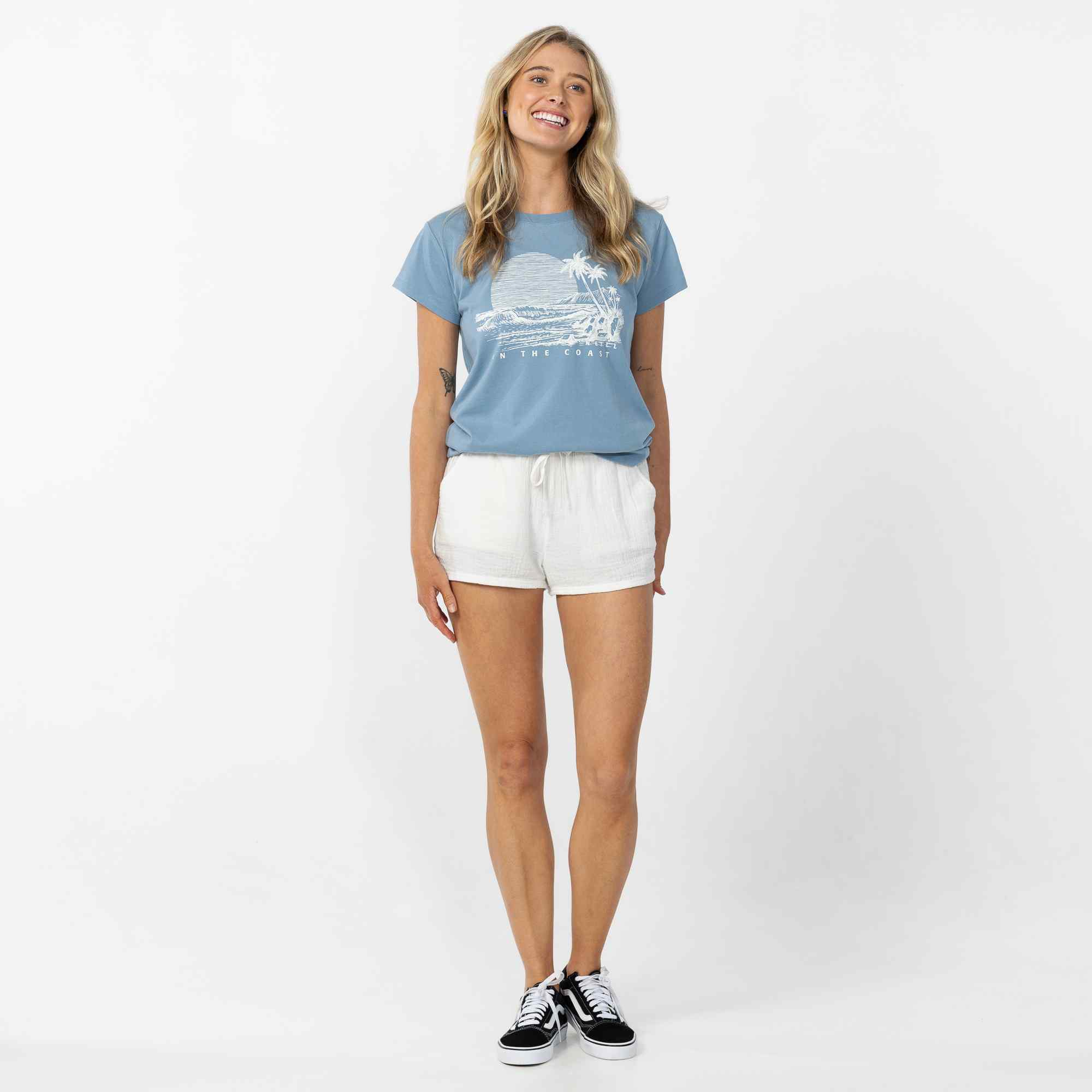 Women's Coastal Vibes T-Shirt - Faded Denim