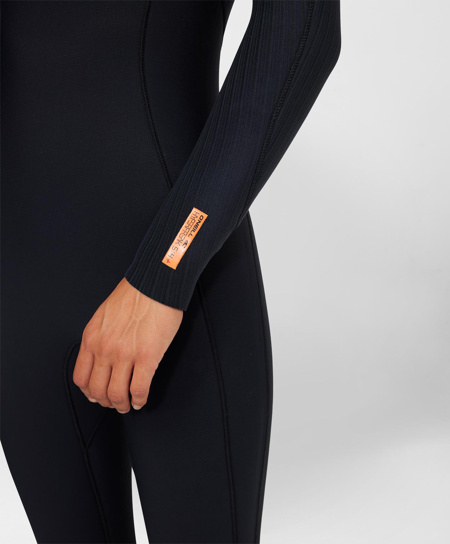 Women's HyperFreak 5.5/4+mm Hooded Steamer Chest Zip Wetsuit - Black
