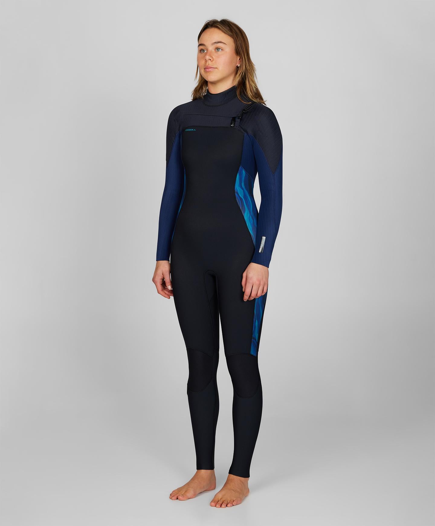 Womens HyperFreak 3/2+ Steamer Chest Zip Wetsuit - Deep Dreams